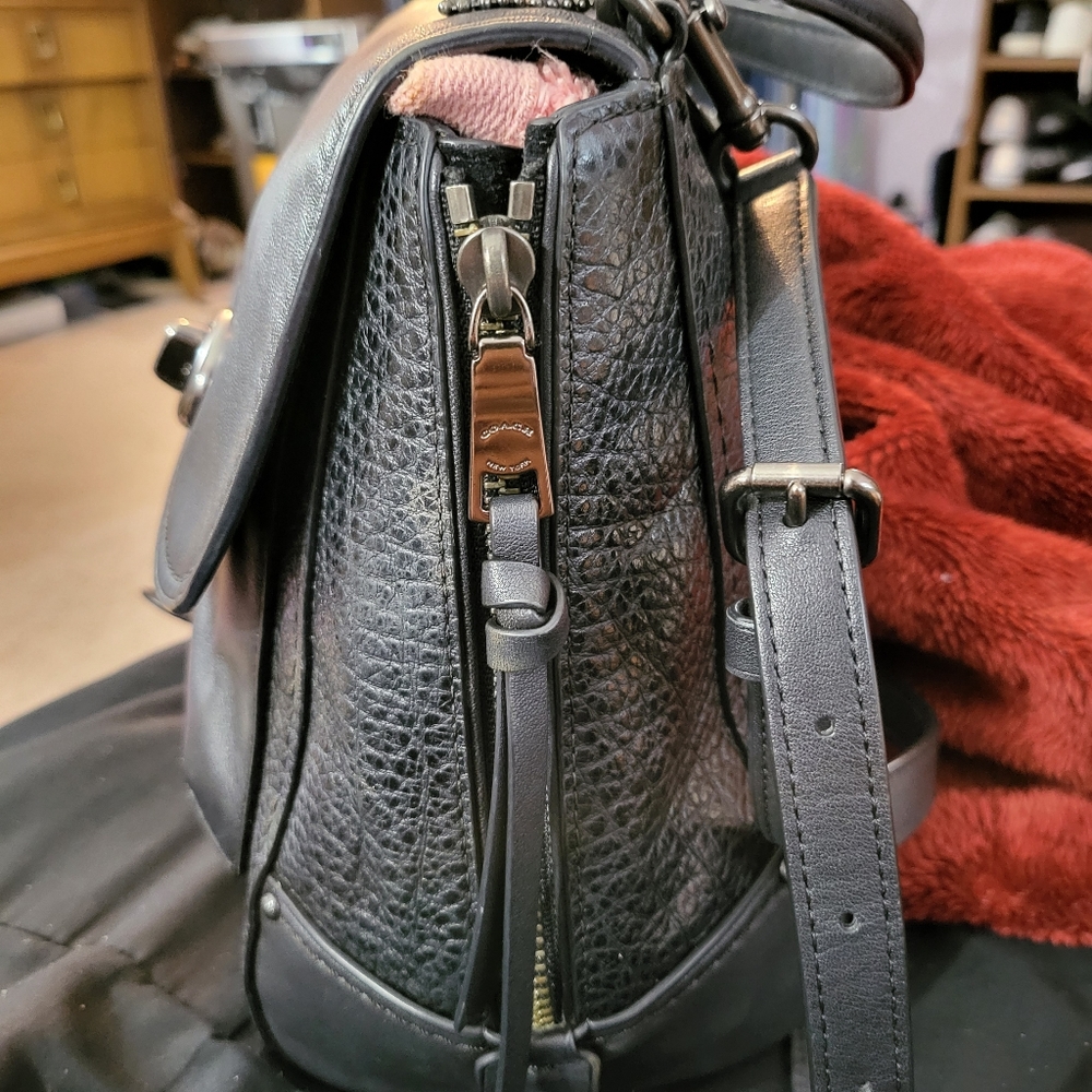 Coach convertable backpack - Picture 4 of 6